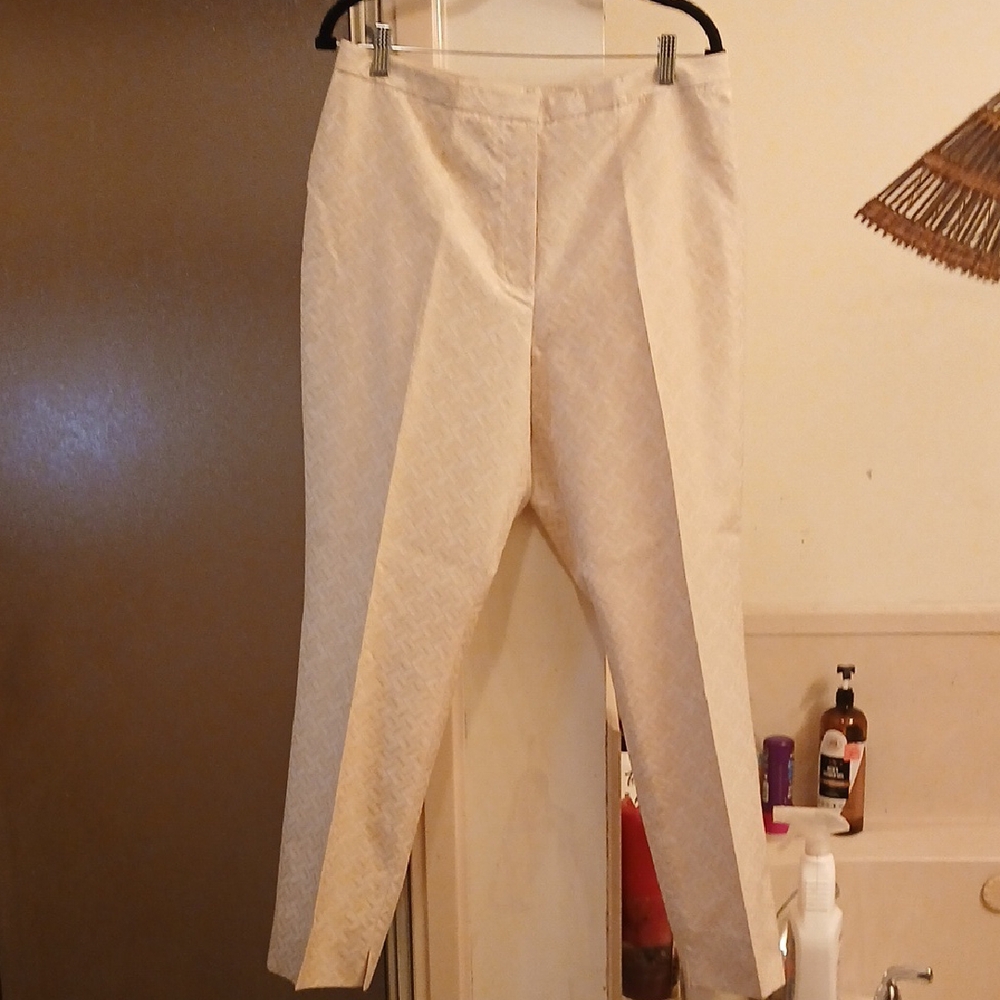 Rena Rowan Cream Ankle Pants,  70%silk, 30% Cotton.‎ Sz.14